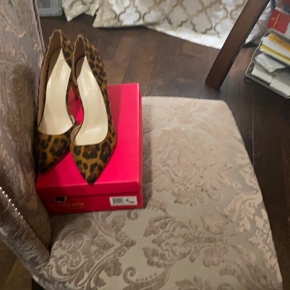 Beautiful possibly faux suede